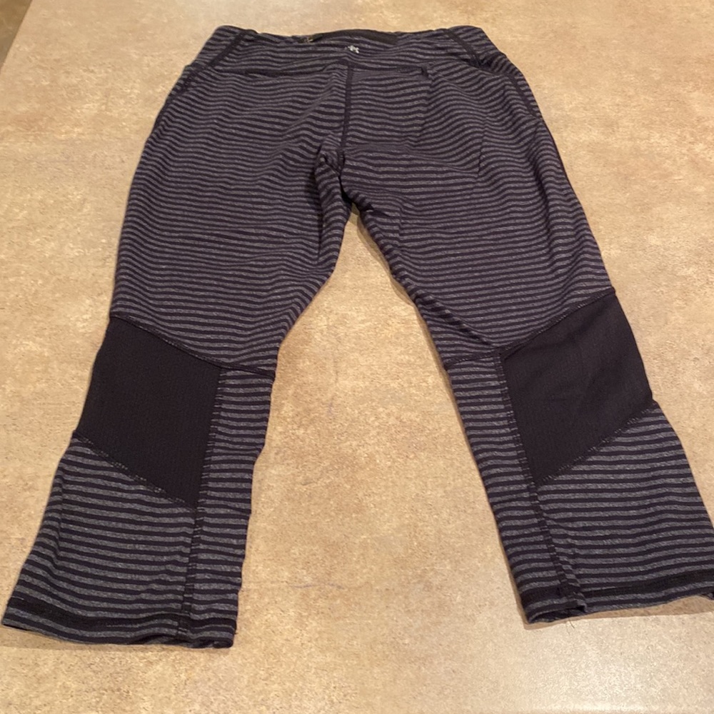 Womens Kyodan Capri leggings size petite small - Picture 6 of 6